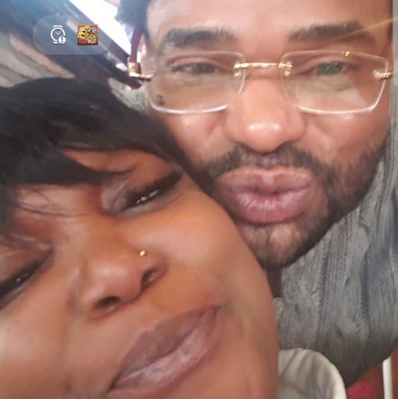 Meet your Posher, Tifflyn - Picture 1 of 1